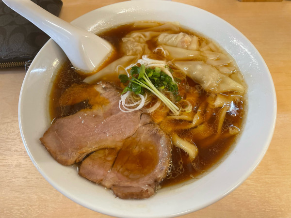 「海老ワンタン麺(醤油)¥1,050」@手打ち麺処 好き酒師の写真
