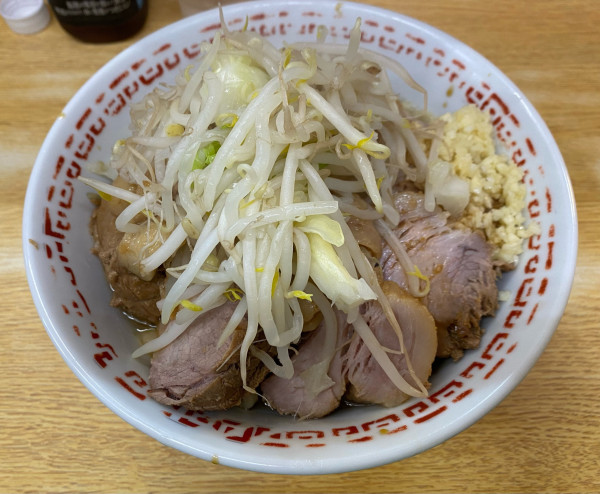 「ごまだれ汁なし(小豚)」@ラーメン二郎 環七新新代田店の写真