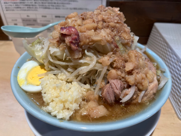 「ラーメン300g」@ラーメン富士丸 平塚店の写真