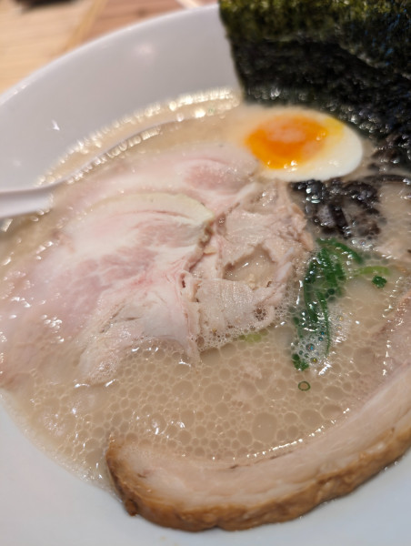 「極・白丸元味」@一風堂 キュービックプラザ新横浜の写真