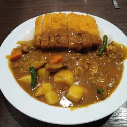チキンカツカレー・野菜＆ハーフきのこトッピング