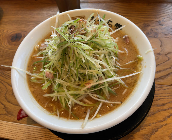 「深うまネギ味噌ラーメン」@純米味噌らーめん みそら堂 佐野店の写真