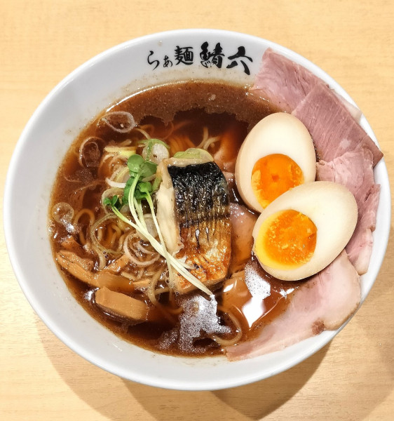 「特製さば醤油らぁ麺 1080円」@らぁ麺鯖六 心斎橋本店の写真