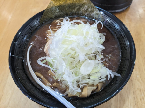 「黒醤油ラーメン」@青藍亭の写真