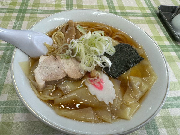 「ワンタンメン」@宝来の写真