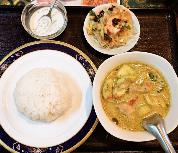 「Ｄセット グリーンカレー」@タワン・タイの写真