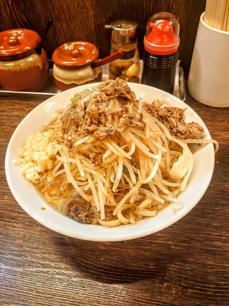 「ガッツリラーメン 並」@伝家 志木店の写真