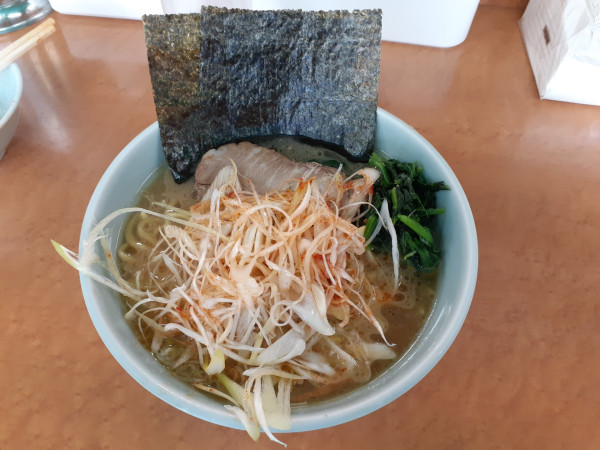 「ラーメン、ねぎ」@横浜ラーメン 町田家 新百合ヶ丘店の写真
