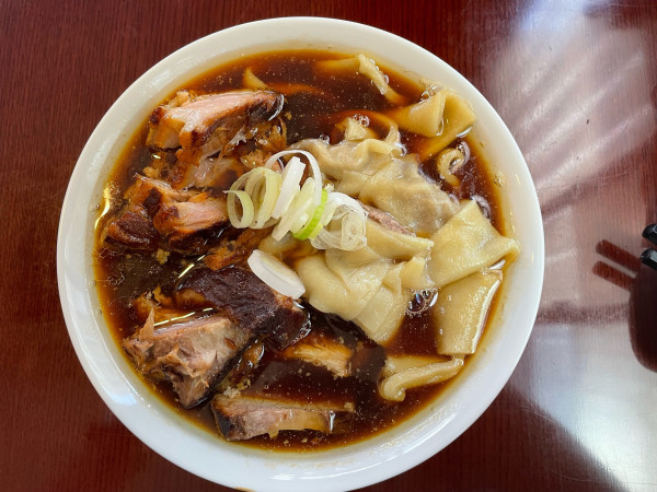 「チャーシューワンタン麺¥1,450」@手打ち 陰日向の写真