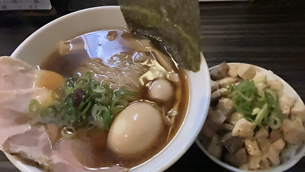 「特製煮干トリュフそば＋肉めし」@志奈そば 田なかの写真