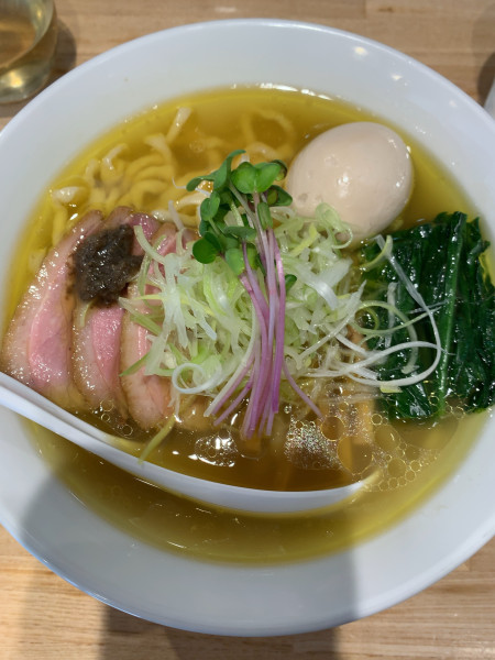 「塩中華ソバ味玉入り(手揉み麺)」@中華ソバ ビリケンの写真