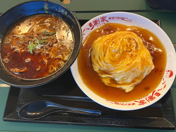 「天津飯と麻辣刀削麺セット　840円」@中華料理 劉家の写真