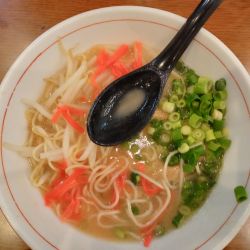 元祖とんこつ 特盛 985円税込