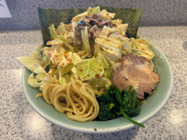 「キャベチャラーメン980円」@らーめん 匠家 末広店の写真