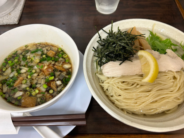 「淡麗細つけ麺醤油」@丸直の写真