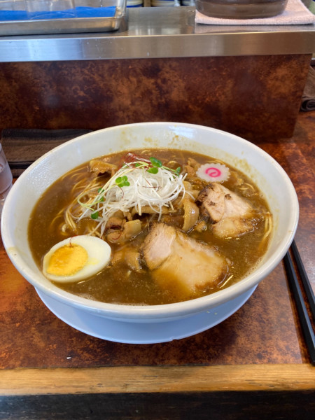 「カレーラーメン細麺　大盛」@東池袋大勝軒 神奈川新町店の写真