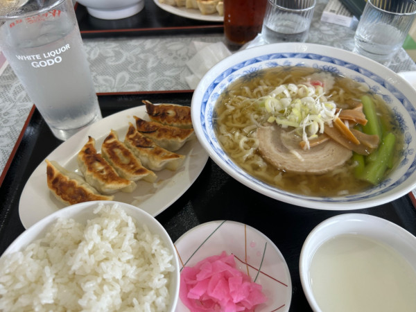 「佐野ラーメンセット1370円+レモンサワー」@宇都宮餃子館 宇都宮インター店の写真