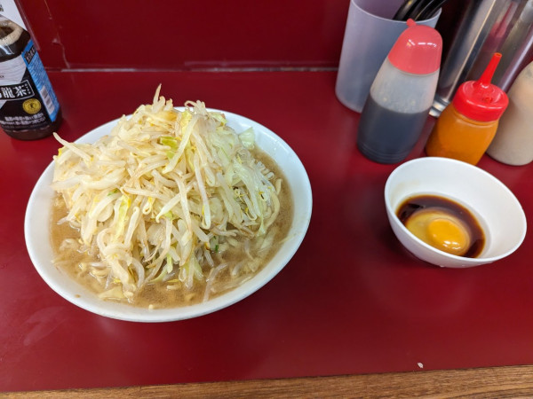 「小ラーメン　すきやき卵」@ラーメン二郎 相模大野店の写真