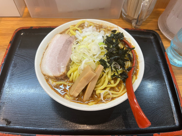 「濃厚煮干し辛味噌ラーメン大盛（1250）」@味噌麺処 花道庵の写真