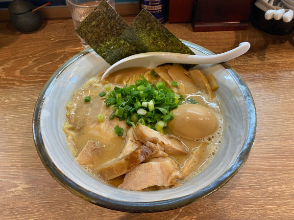 「特製　ラーメン」@風雲児 大宮店の写真