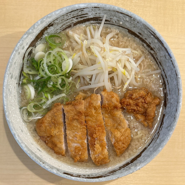 「パーコーめん」@こってり脂らーめん きたろうの写真