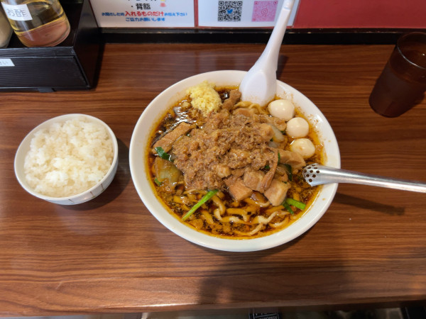 「スタ満そば（背脂、しょうが）➕まさお➕小ライス」@元祖スタミナ満点らーめん すず鬼 熊谷うえちゃん店の写真