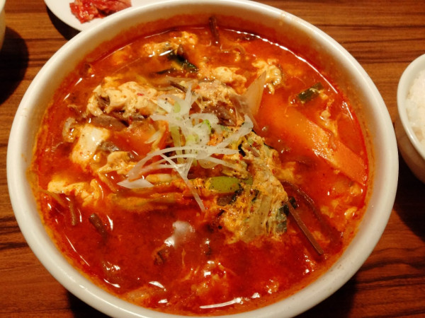 「ユッケジャンラーメン」@韓国家庭料理 古里屋 秋葉原店の写真