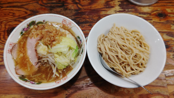 「豚煮干しつけめん(野菜増し)※期間限定」@つけめん TETSU 所沢店の写真