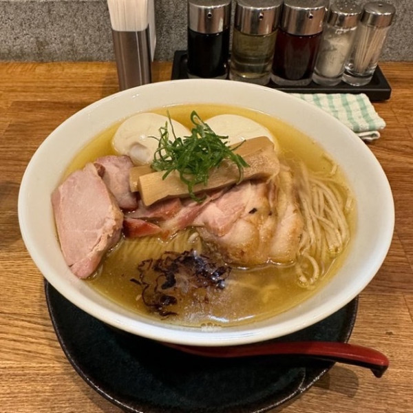 「特製塩らぁめん」@麺処 青野の写真