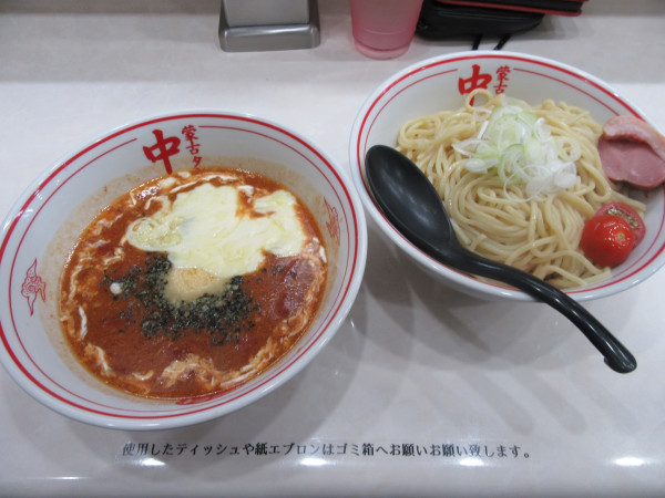 「限定　芳醇トマティーナ（９００円）＋麺特盛＋とろけるチーズ」@蒙古タンメン 中本 千葉店の写真