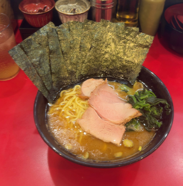 「ラーメン 海苔」@杉田家 千葉駅前店の写真