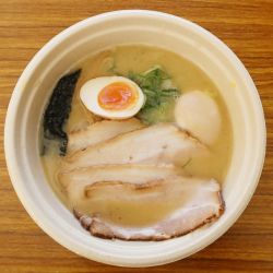 【気むずかし家】信州濃厚鶏白湯ラーメン