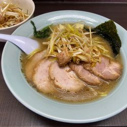 ネギチャーシューメン（硬め）＋ネギ丼