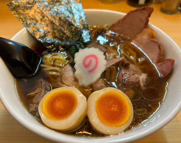 「特製中華そば」@にしき之中華ソバの写真