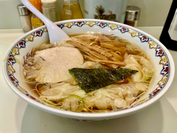 「アサヒスーパードライ → わんたん麺」@春木屋 吉祥寺店の写真
