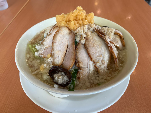 「メガたんめん(塩)＋にんにく＋背脂(無料TP) 1,010円」@幸楽苑 田無店の写真