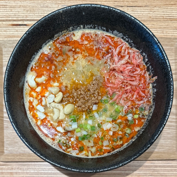 「白胡麻担々麺」@担々麺専門店 甲州屋別邸 神田明神店の写真