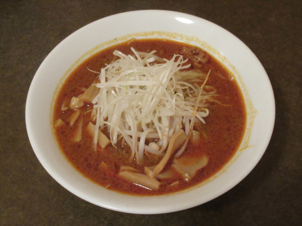 「担々麺（429円）＋席料（330円）」@豊楽園の写真