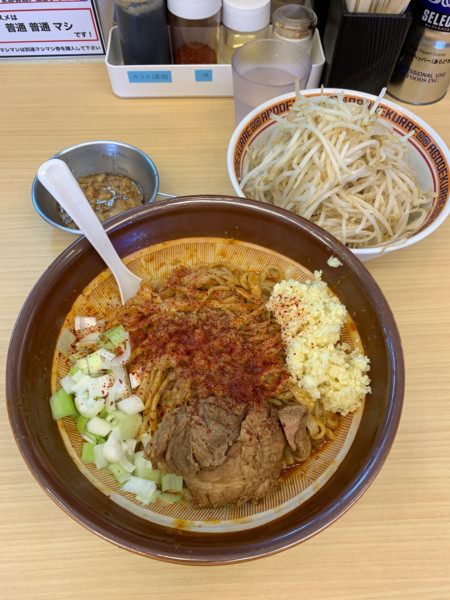 「辛い汁なし」@麺屋 顎で喰らえの写真