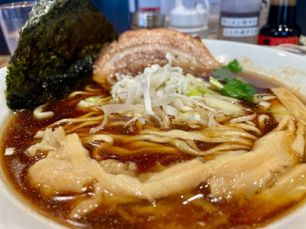 「ラーメン  ネギチャーシュー丼セット」@鮮馬刺よかもん市場 美盛の写真