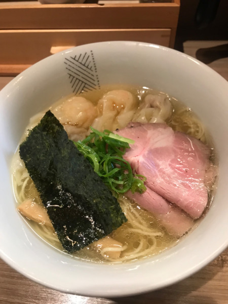 「二種のワンタン麺（白醤油）1,200円」@支那蕎麦 澤田の写真