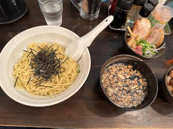 「醤油ざるラーメン（並盛・200g）890円→500円」@麺屋 承太郎の写真