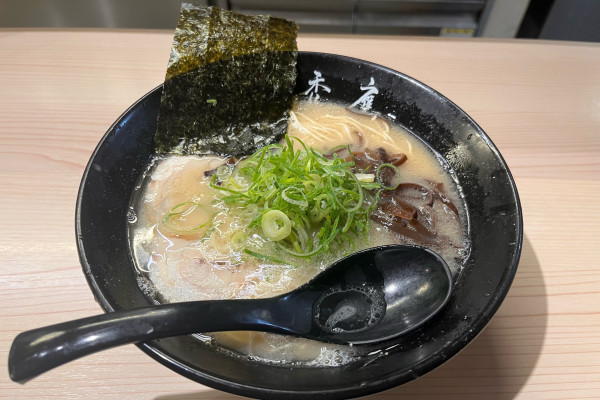 「ラーメン」@博多禿鷹の写真