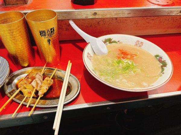 「ラーメン＋焼鳥＋おでん」@博多屋台よっちゃんの写真