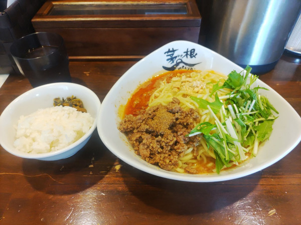 「汁なし担々麺 大」@麺屋 茅根の写真