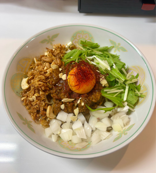 「キーマカレーまぜそば（1050円）」@まぜそば専門店 ひよこの写真