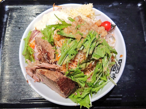 「【俺の生きる道】小林アイススペシャル2024胡麻」@#新宿地下ラーメンの写真