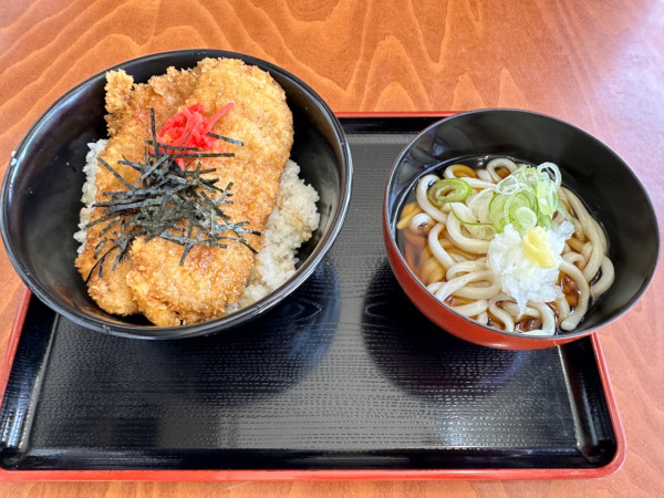 「ソースかつ丼（うどん付き）600円」@葉花テイクうどんの写真