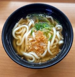 「天然だしうどん」@くら寿司 松江店の写真