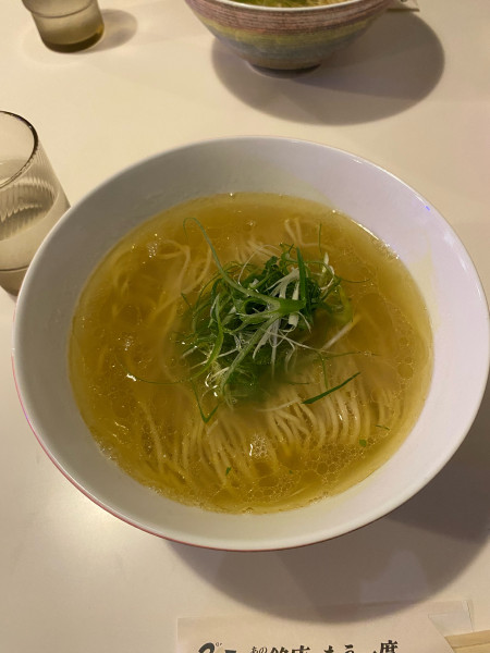 「塩ラーメン(1200円)」@支那そばや 新横浜ラーメン博物館店の写真